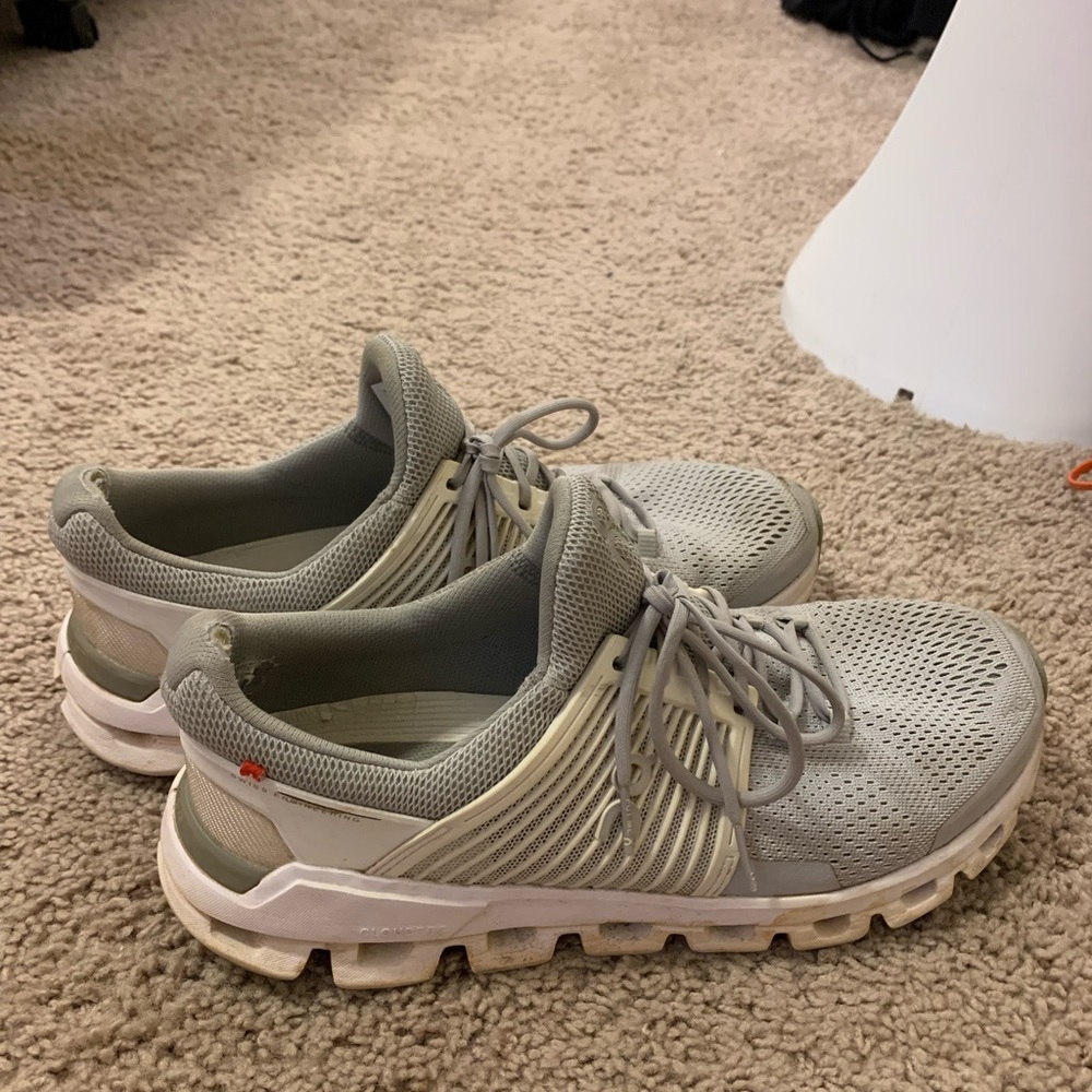 Womens OnCloud Flytech sneakers